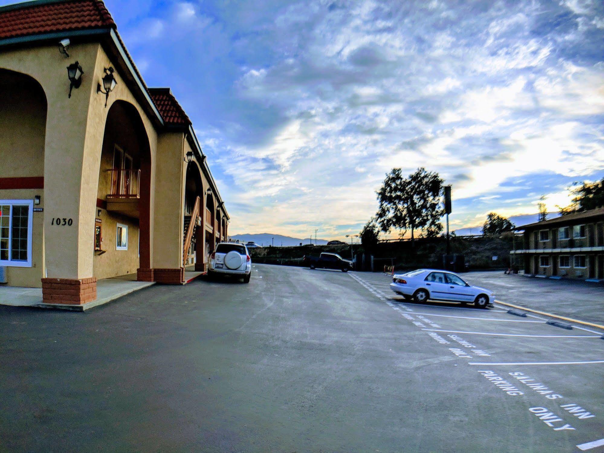 Salinas Inn Luaran gambar